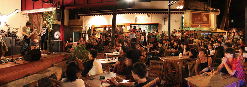 These Five Local Bars Feature LIVE Bands You Can Sing Along To   Yoursingapore 1 